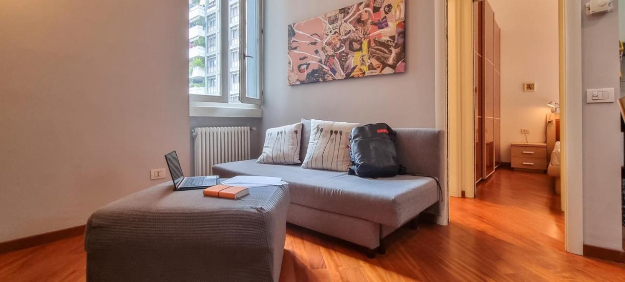 Altido Trendy 1-Bed Flat, Easy Access To Centre Lägenhet Milano Exteriör bild