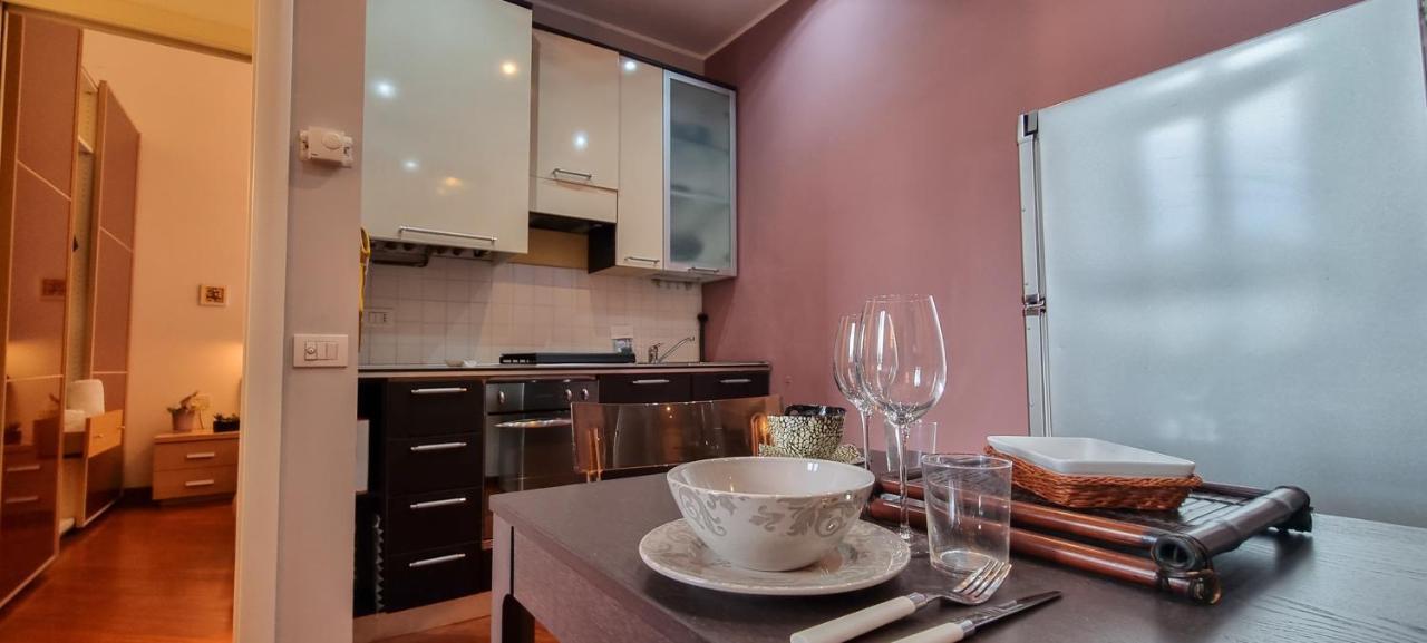 Altido Trendy 1-Bed Flat, Easy Access To Centre Lägenhet Milano Exteriör bild